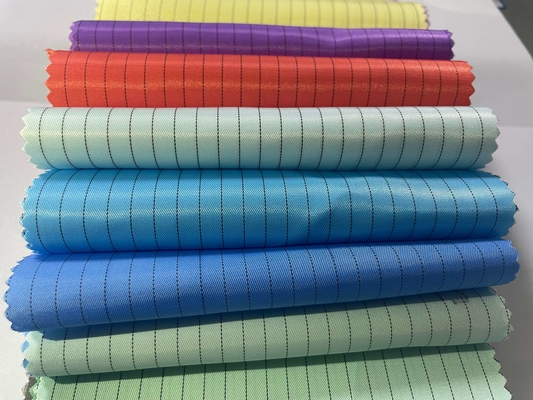 textile tissé antistatique d'ESD statique de conception de rayure de 110gsm 5mm anti pour la fabrication industrielle de vêtement