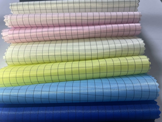 Le blanc antistatique durable d'ESD de personnalisation gardent le rembourrage chaud d'ouate de tissu de polyester d'ouate