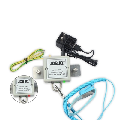 L'essayeur moulu de batterie de l'appareil de contrôle 9V de courroie d'ESD de laboratoire câble 80 (W)×40 (H)×117 (D) millimètre